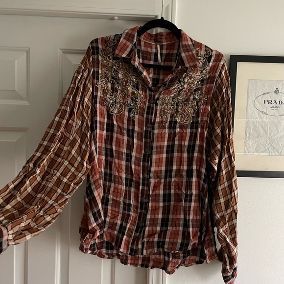 Free People embroidered button down - Picture 5 of 8